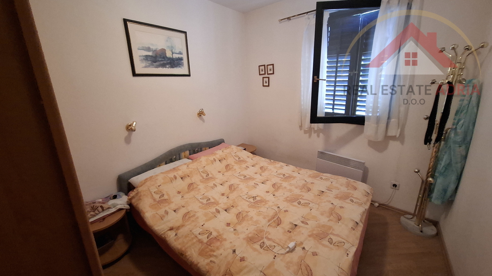 FOR SALE: House with three apartments and commercial space in the center of Biograd na Moru, Zadar County, Croatia