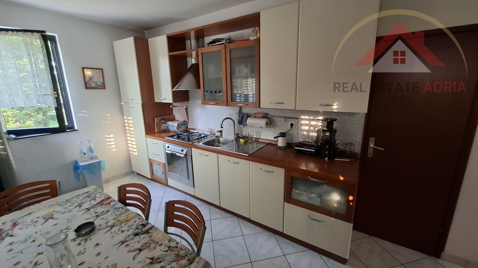 FOR SALE: House with three apartments and commercial space in the center of Biograd na Moru, Zadar County, Croatia