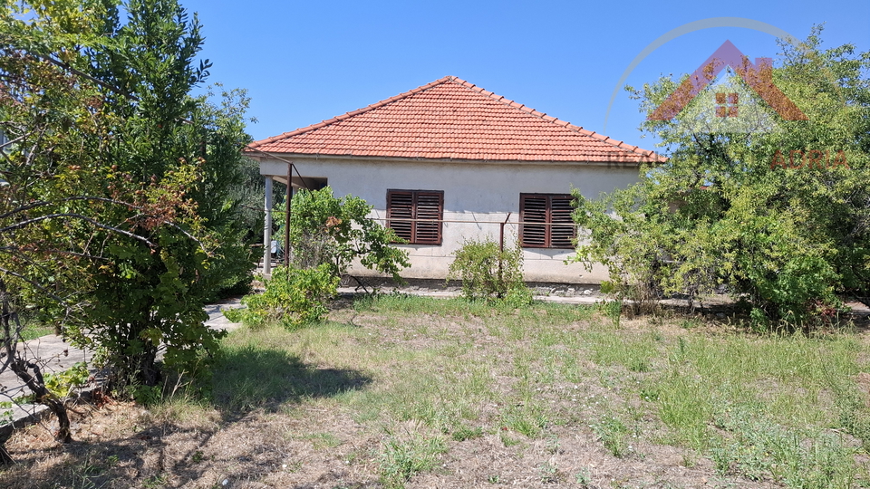 House&comma; 264 m2&comma; For Sale&comma; Biograd na Moru