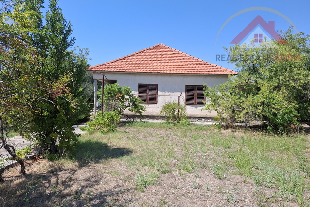 Haus, 264 m2, Verkauf, Biograd na Moru