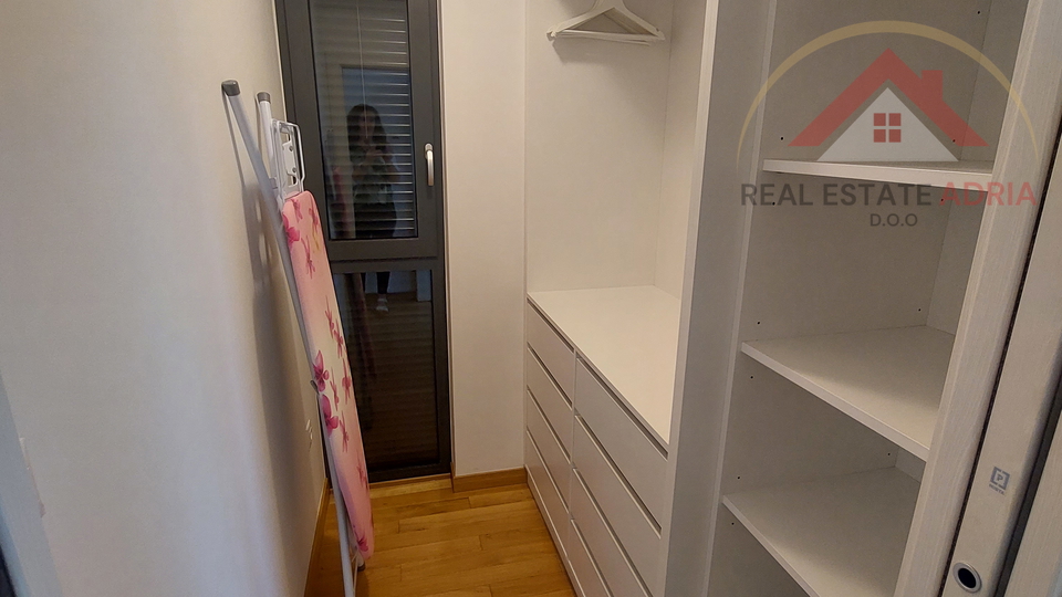 Beautiful apartment with a sea view in Sv. Filip i Jakov