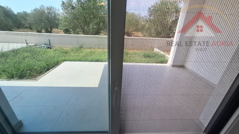 Apartment with garden for sale, new building, Turanj, near Zadar, Zadar county