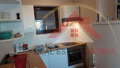 Najam stana u entru grada Biograda na Moru&comma; Zadarska &zcaron;upanija&comma; Hrvatska