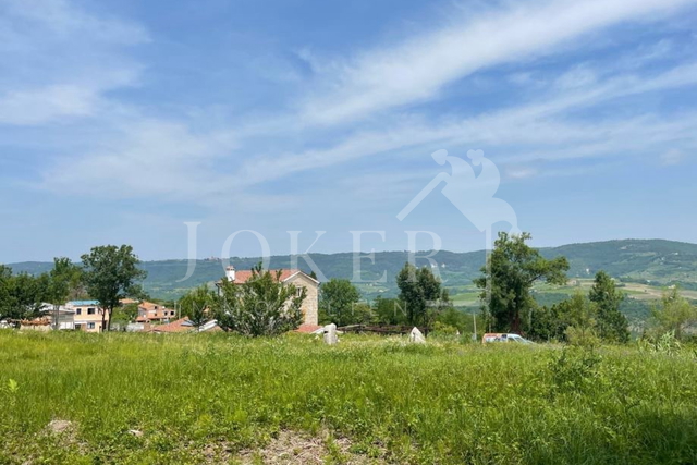 Građevinski teren u Vižinadi
