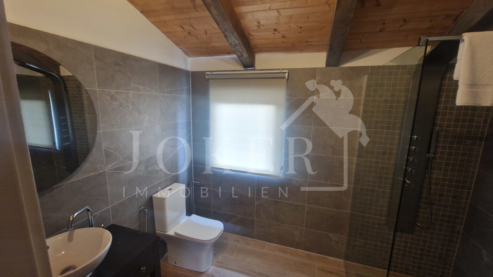 Novogradnja&comma; ku&cacute;a&comma; Cerovlje