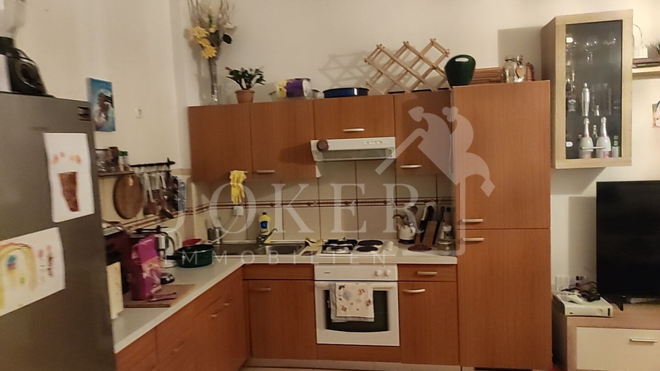 Stan, 60 m2, Prodaja, Lovran