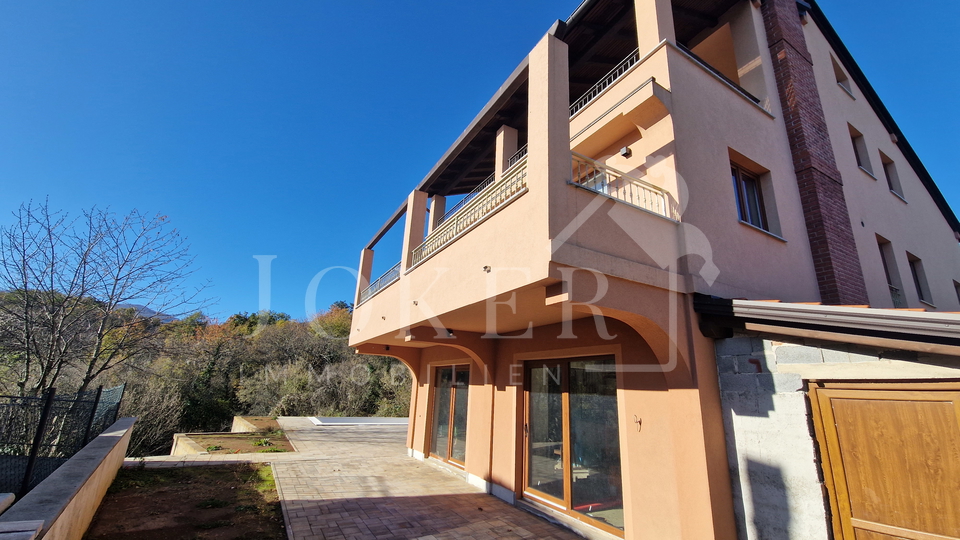 Kuća, 360 m2, Prodaja, Opatija - Veprinac