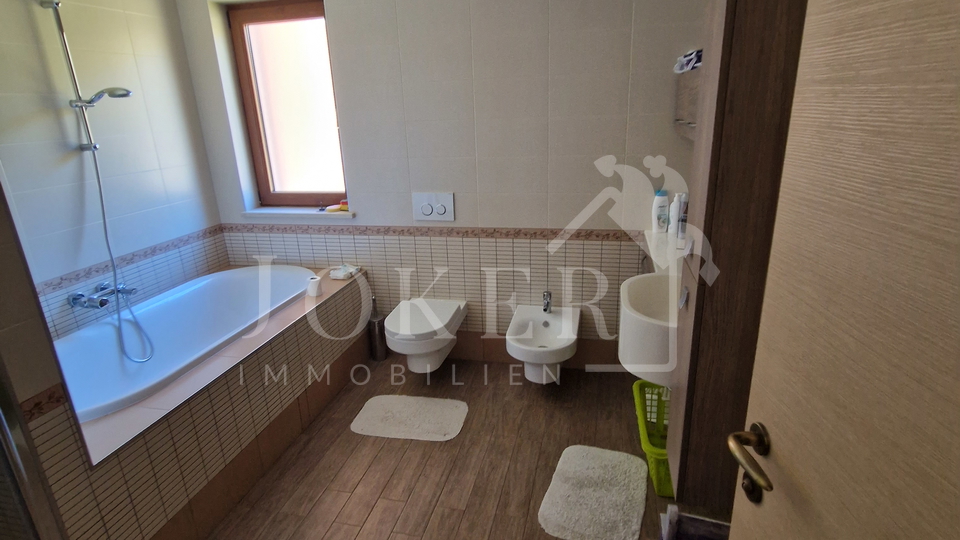 Kuća, 360 m2, Prodaja, Opatija - Veprinac