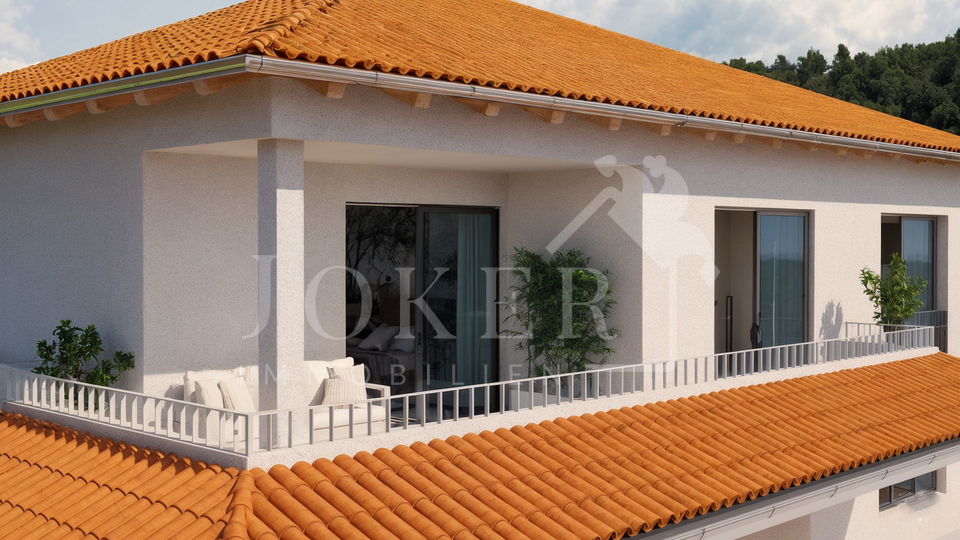 Građevinski teren u neposrednoj blizini centra Lovrana sa projektom i građevinskom dozvolom