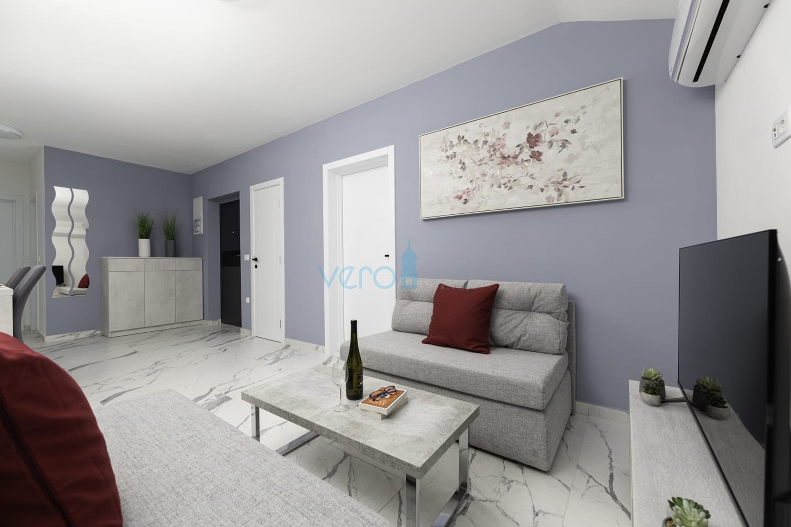 Uvala Soline, PRILIKA! Moderan trosoban stan sa prekrasnim pogledom na more