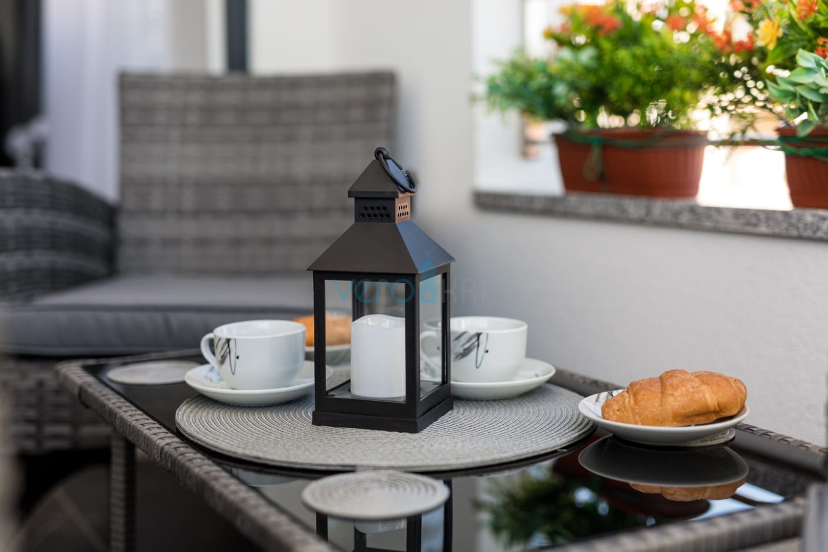 Uvala Soline, PRILIKA! Moderan trosoban stan sa prekrasnim pogledom na more