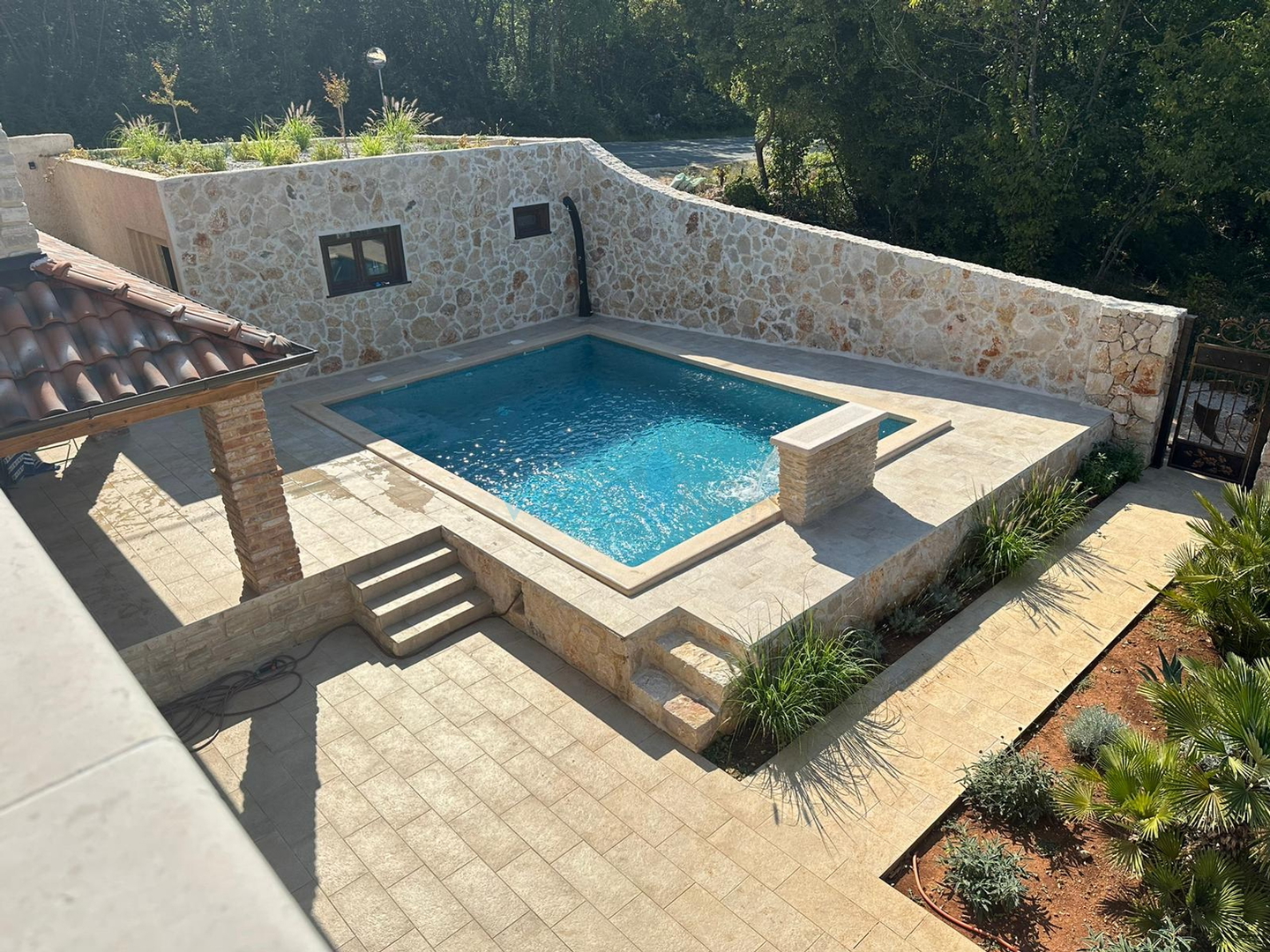 Uvala Soline, okolica, Moderna kamena vila sa bazenom, 200 m2, prodaja