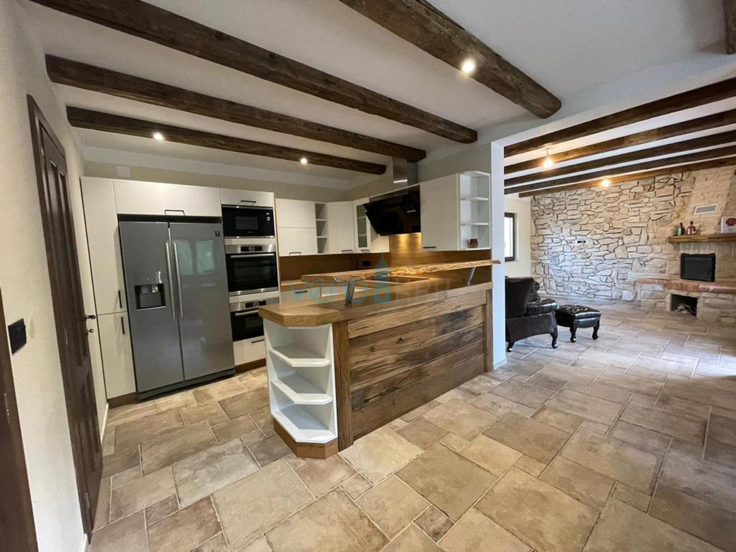 Uvala Soline, okolica, Moderna kamena vila sa bazenom, 200 m2, prodaja