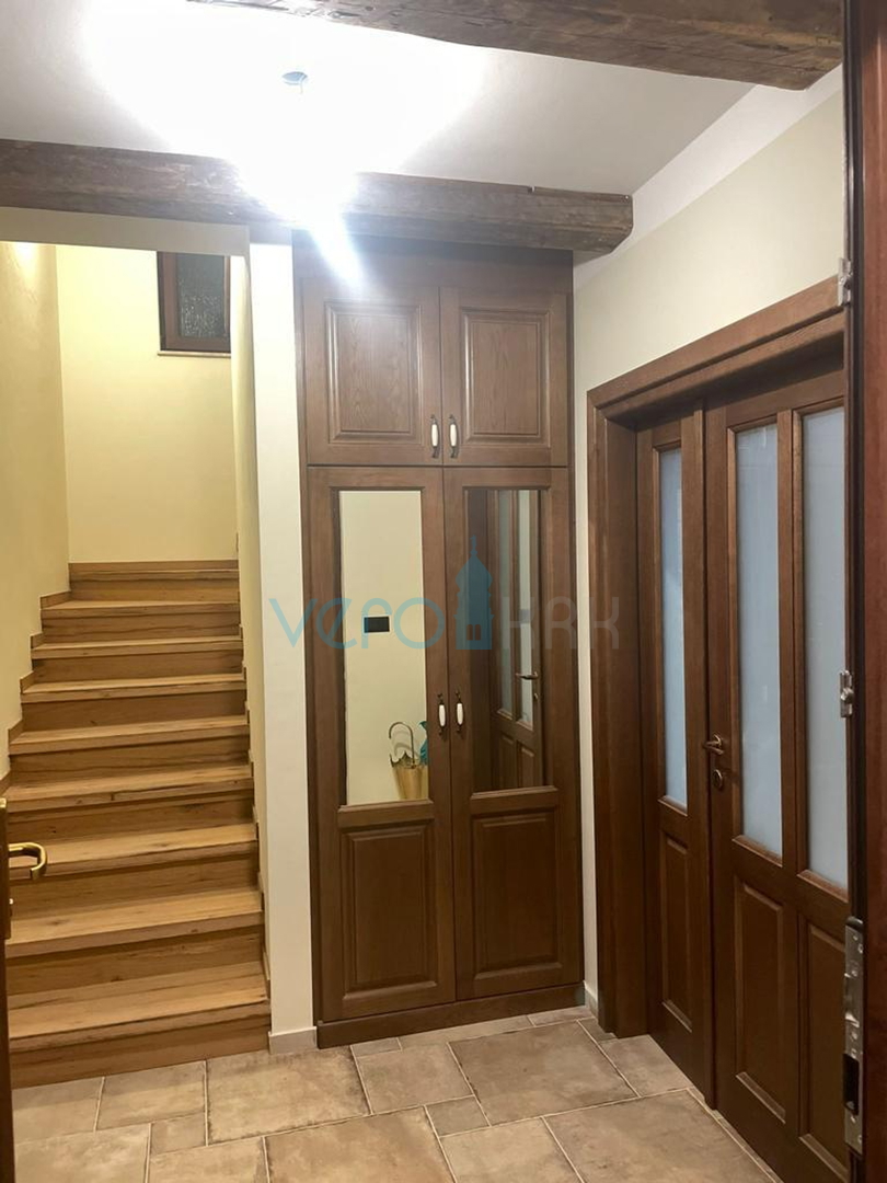 Uvala Soline, okolica, Moderna kamena vila sa bazenom, 200 m2, prodaja