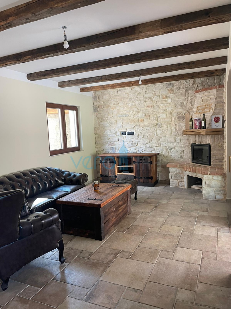 Uvala Soline, okolica, Moderna kamena vila sa bazenom, 200 m2, prodaja