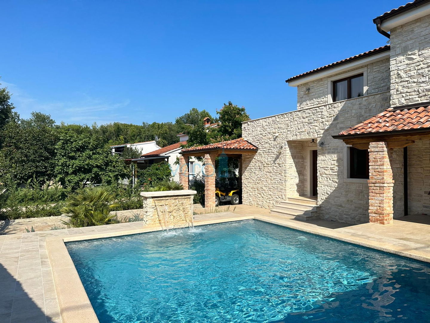 Uvala Soline, okolica, Moderna kamena vila sa bazenom, 200 m2, prodaja