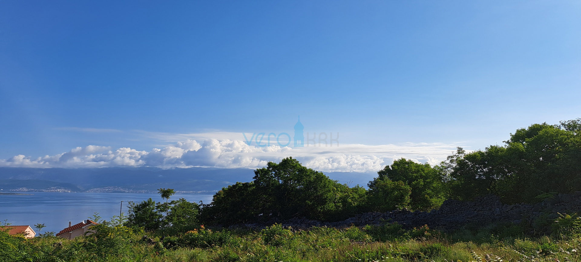 Vrbnik,Građevinsko zemljište 1231 m2,top lokacija,pogled,prodaja