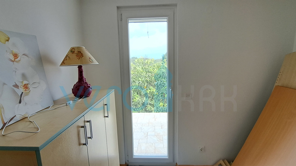 Soline cove, surroundings, island of Krk, semi-detached house with sea view, garage and garden, for sale