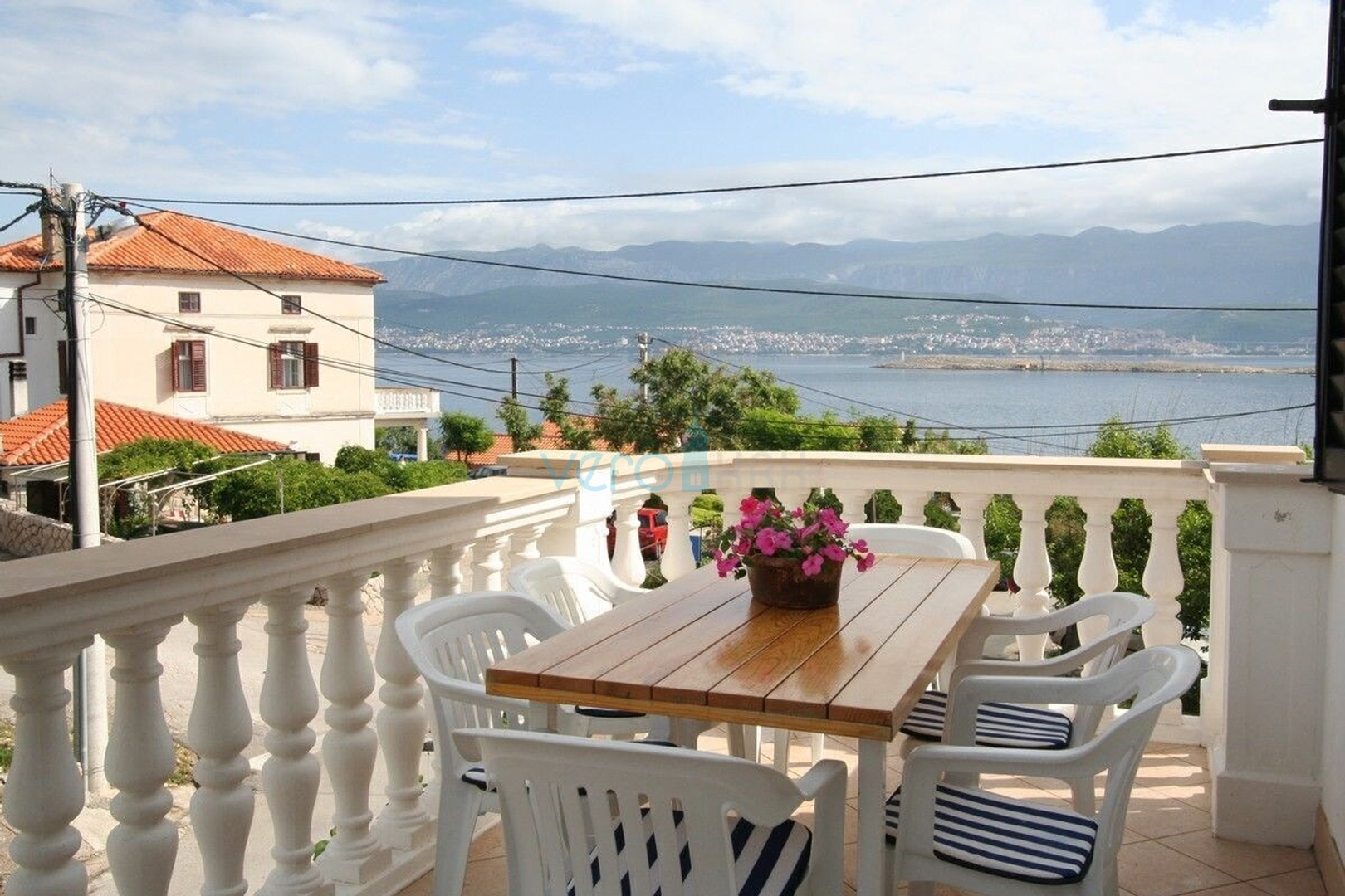 Otok Krk, Šilo, dvojna kuća 70m do mora, pogled, prodaja