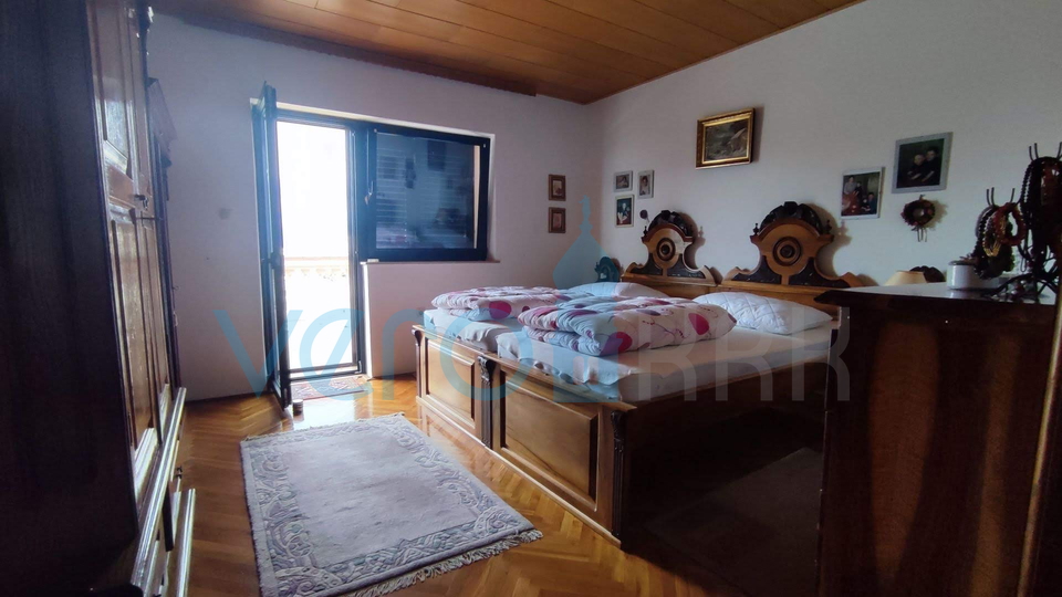 House, 350 m2, For Sale, Senj