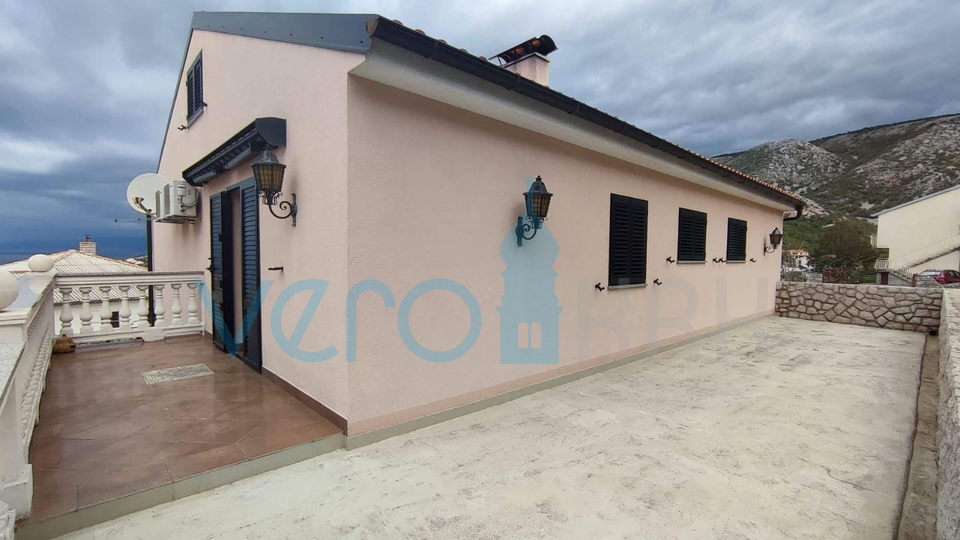 House, 350 m2, For Sale, Senj