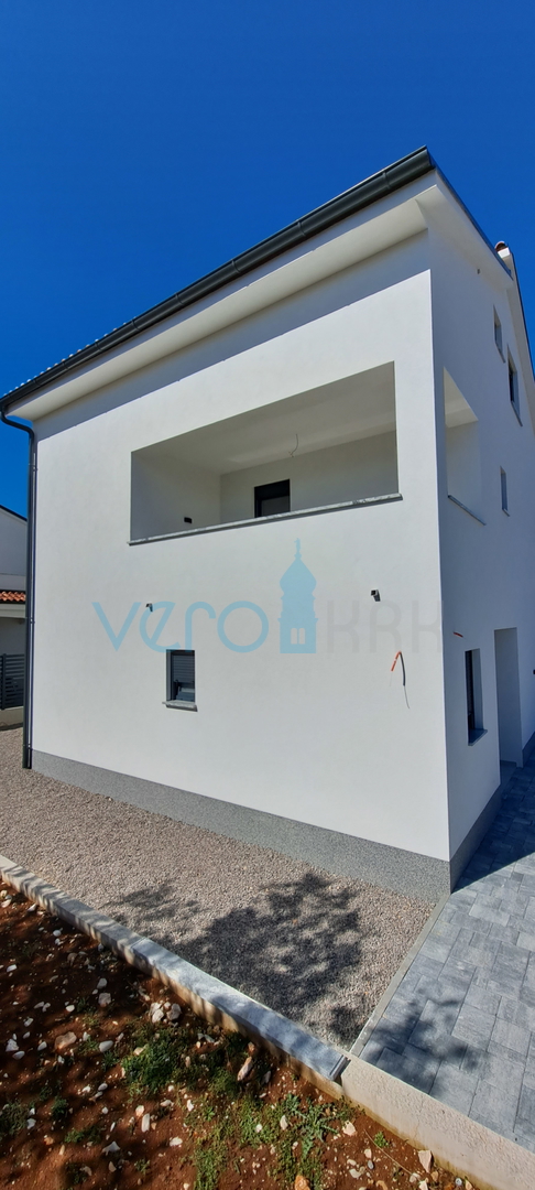 Malinska, wider surroundings, Newly built detached house 170 m2 with a beautiful view of the sea, for sale