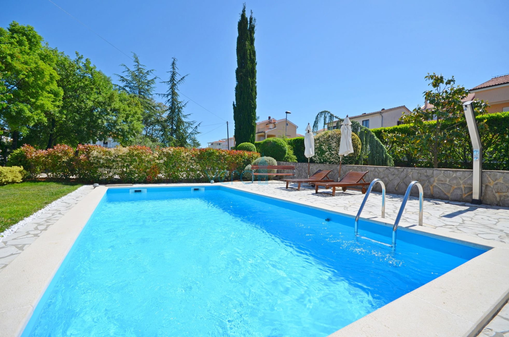 Island of Krk, Malinska, Unique villa with park and swimming pool in a great location, for sale