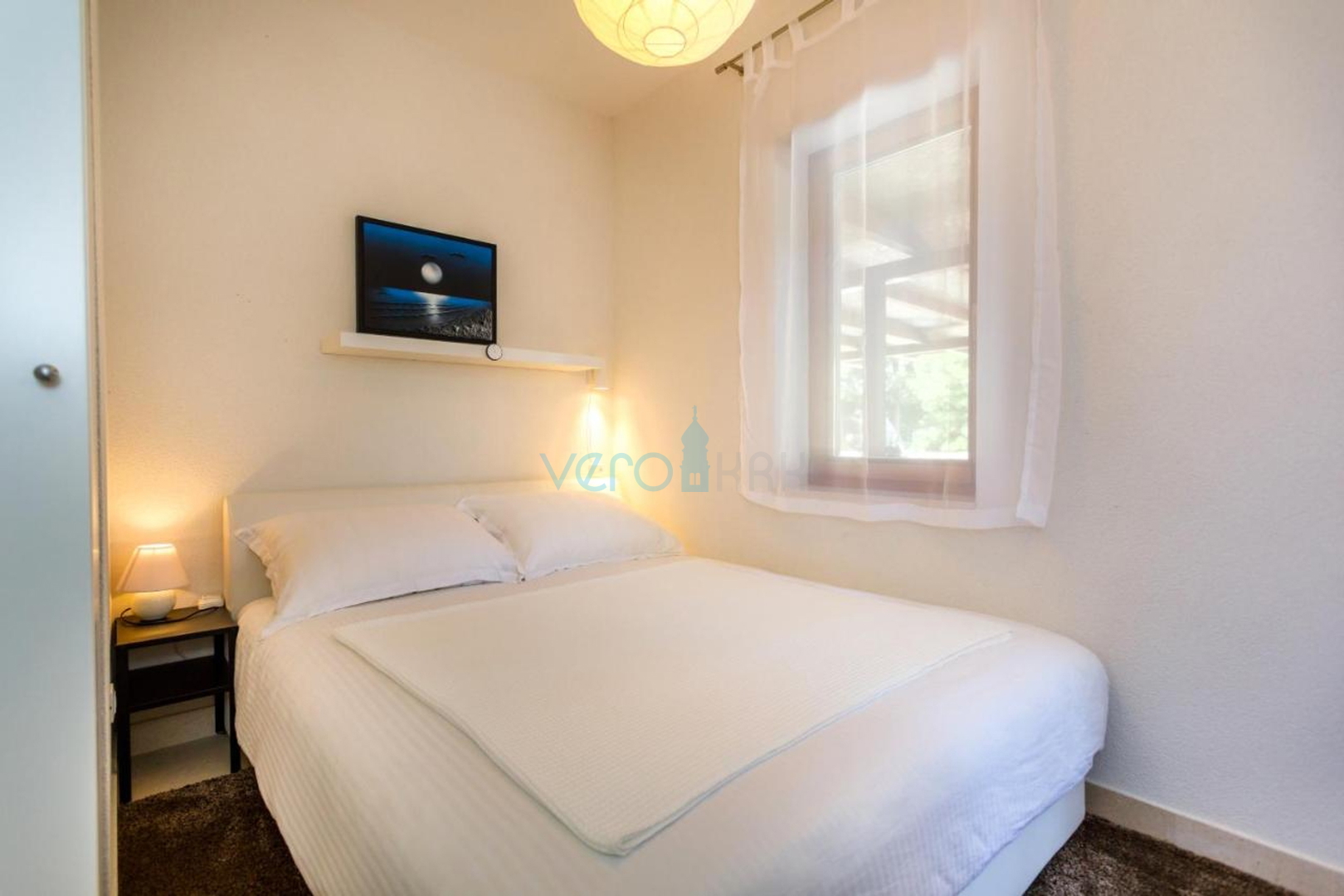 Grad Krk, Stan na prvome katu u prvome redu do mora, prodaja