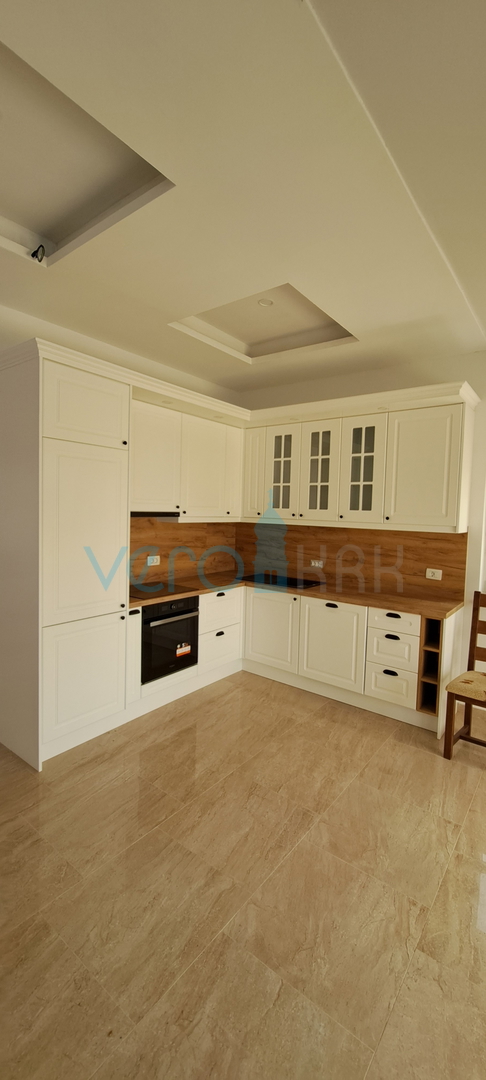 Otok Krk, Njivice, dvosoban stan 58 m2 sa prekrasnim panoramskim pogledom na more