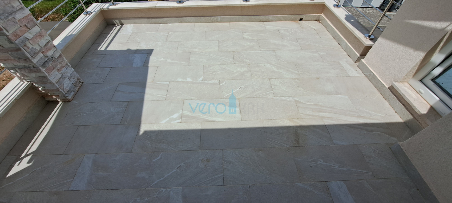 Otok Krk, Njivice, dvosoban stan 58 m2 sa prekrasnim panoramskim pogledom na more