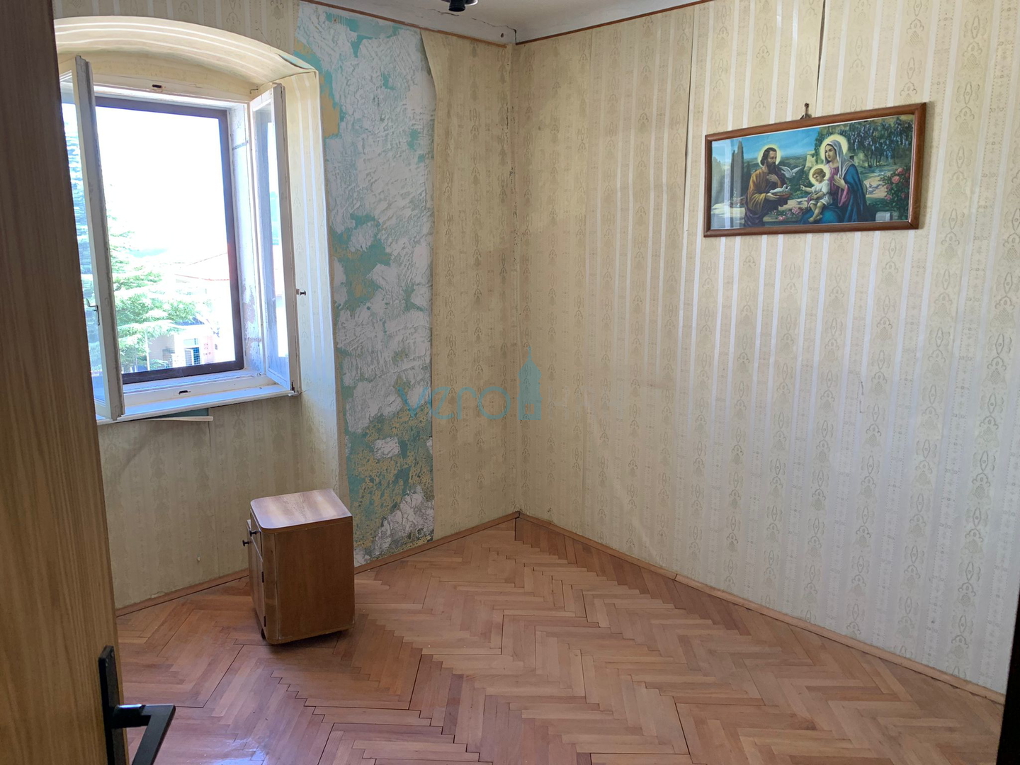 Vrbnik, otok Krk, dvojna kuća s garažom, prodaja