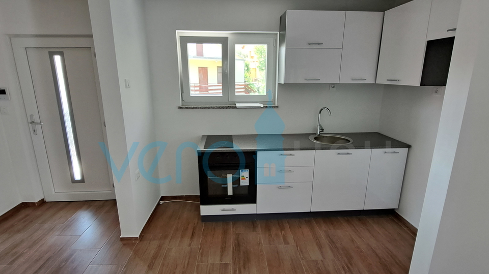 Grad Krk, okolica, novi duplex stan 84 m2 sa terasom i panoramskim pogledom na more. prodaja