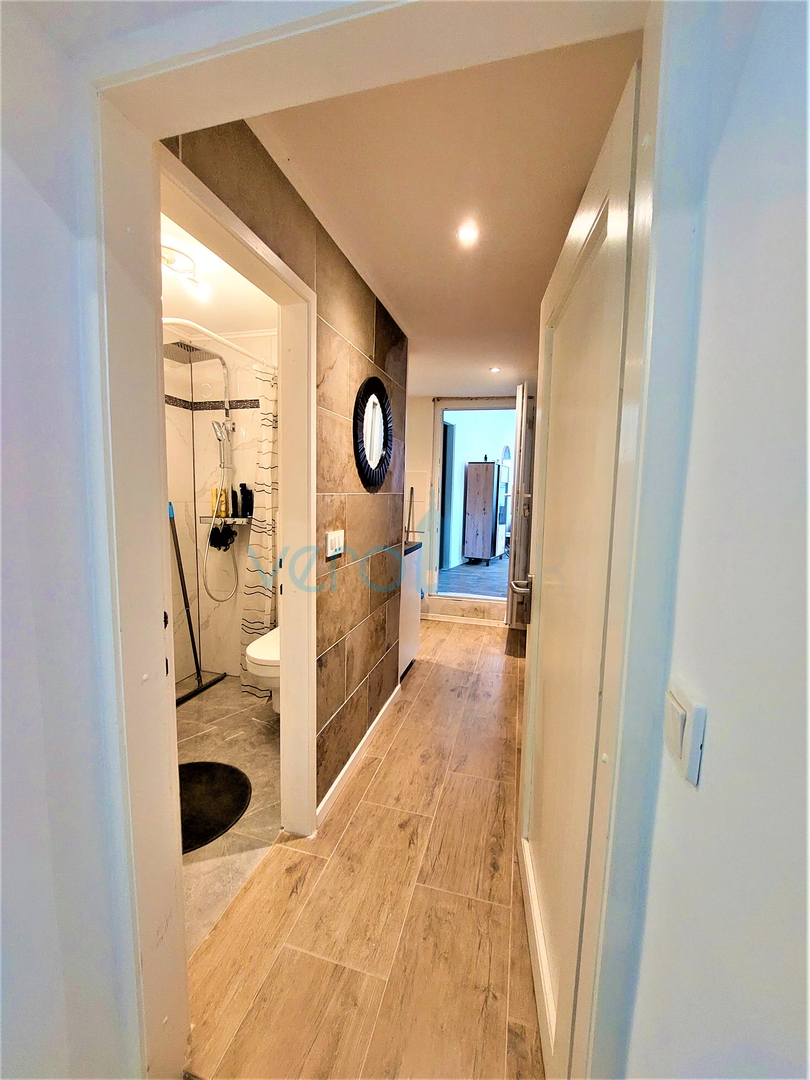 Kvarner, Novi Vinodolski, Klenovica - parcela 566m2, kuća s bazenom, pogled na more, prodaja