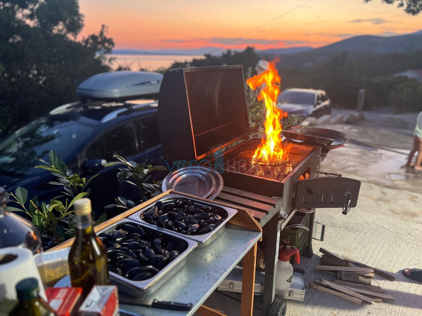 Kvarner, Novi Vinodolski, Klenovica - parcela 566m2, kuća s bazenom, pogled na more, prodaja