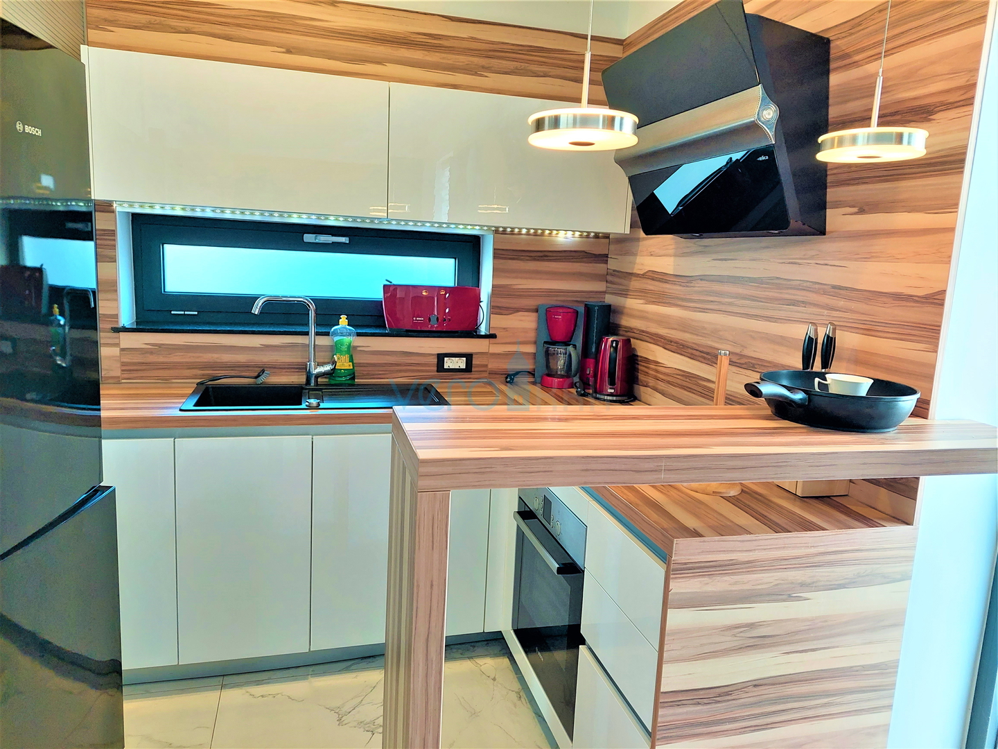 Crikvenica, zaleđe - urbana vila s bazenom, prodaja