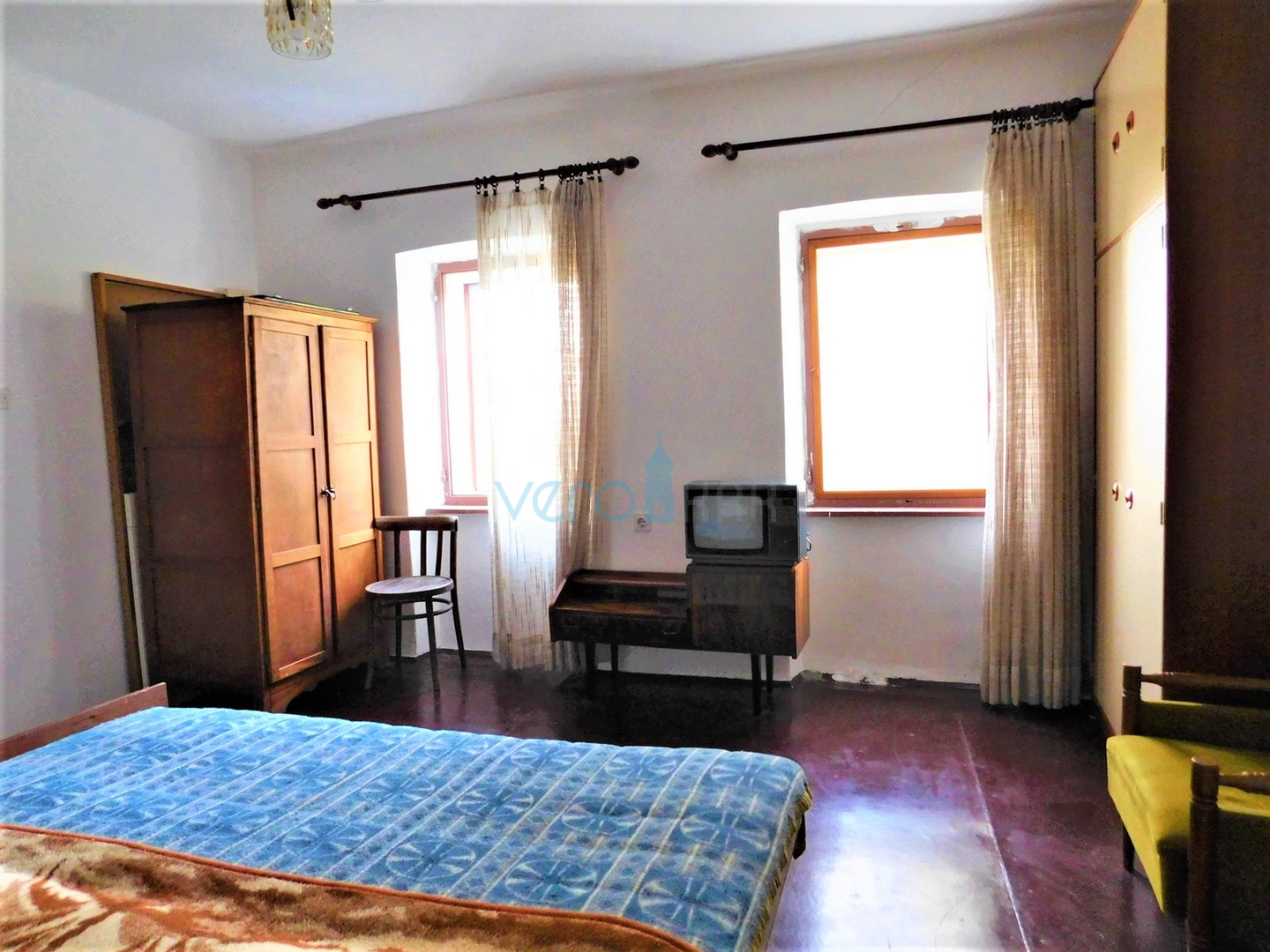 Crikvenica, Bribir - Anwesen mit 2 Häusern und einem Grundstück von 1778 m², Verkauf