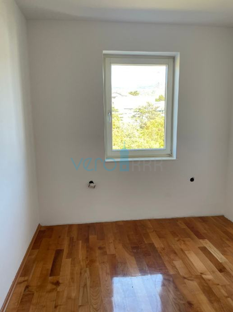 Crikvenica - beautiful apartment, panoramic view, elevator, for sale