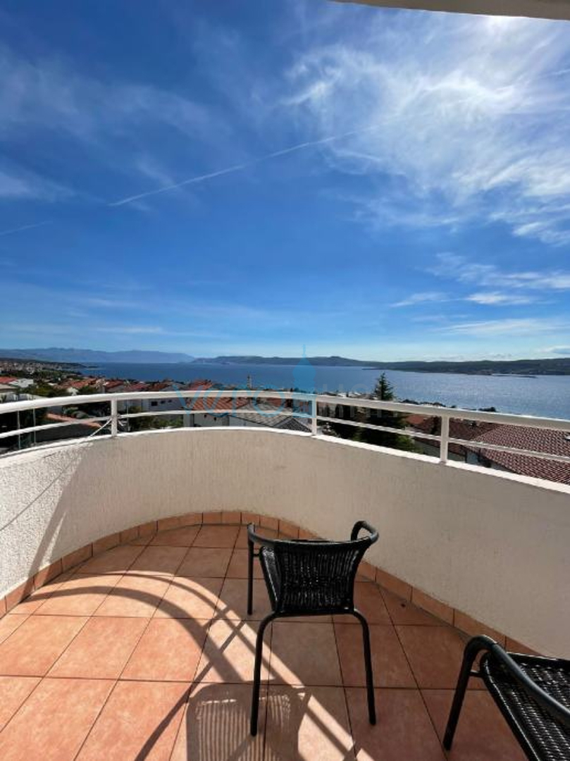 Crikvenica - beautiful apartment, panoramic view, elevator, for sale