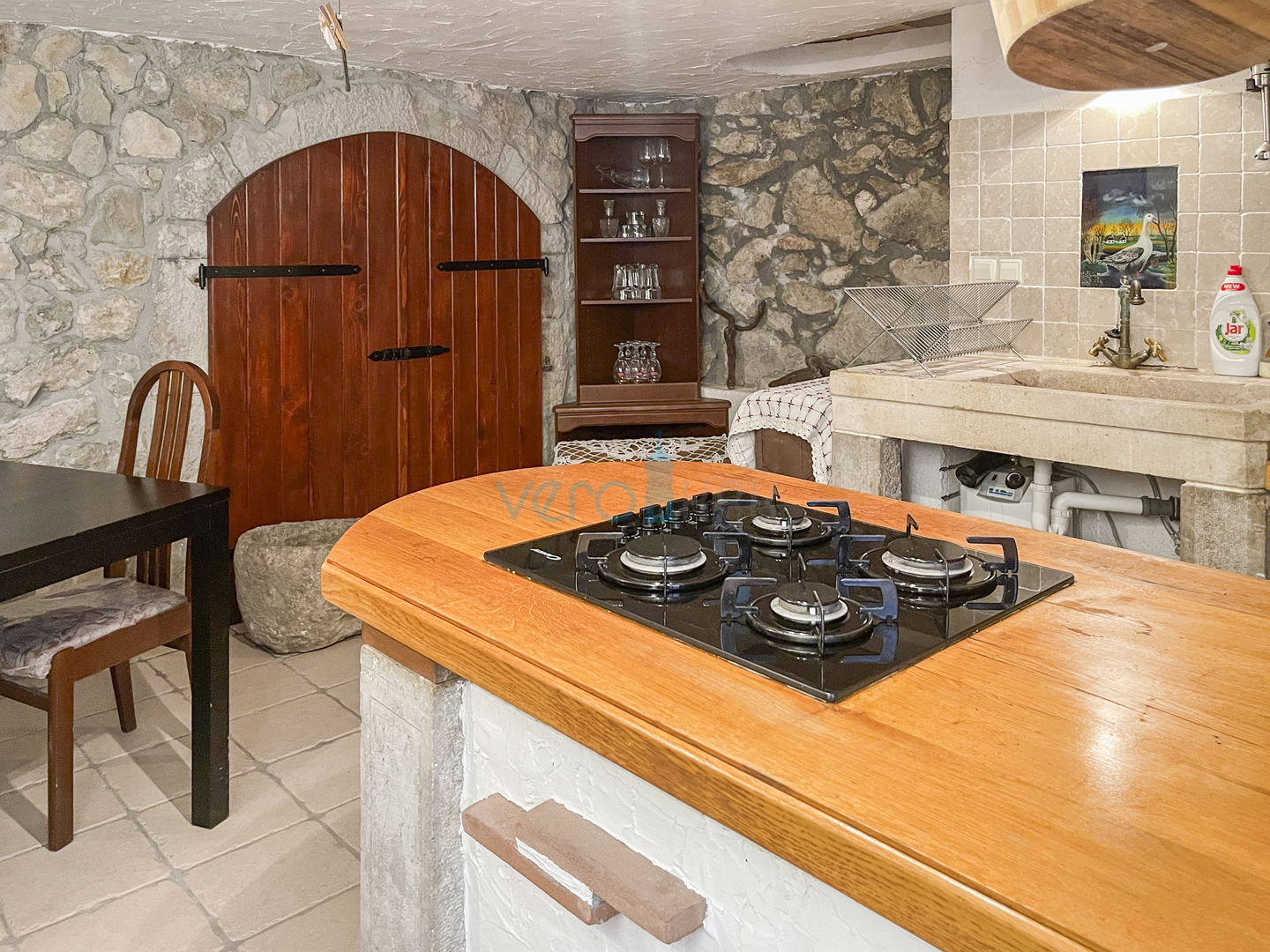 Dobrinj, otok Krk, obnovljena rustikalna kuća, 80m2, pogled, prodaja