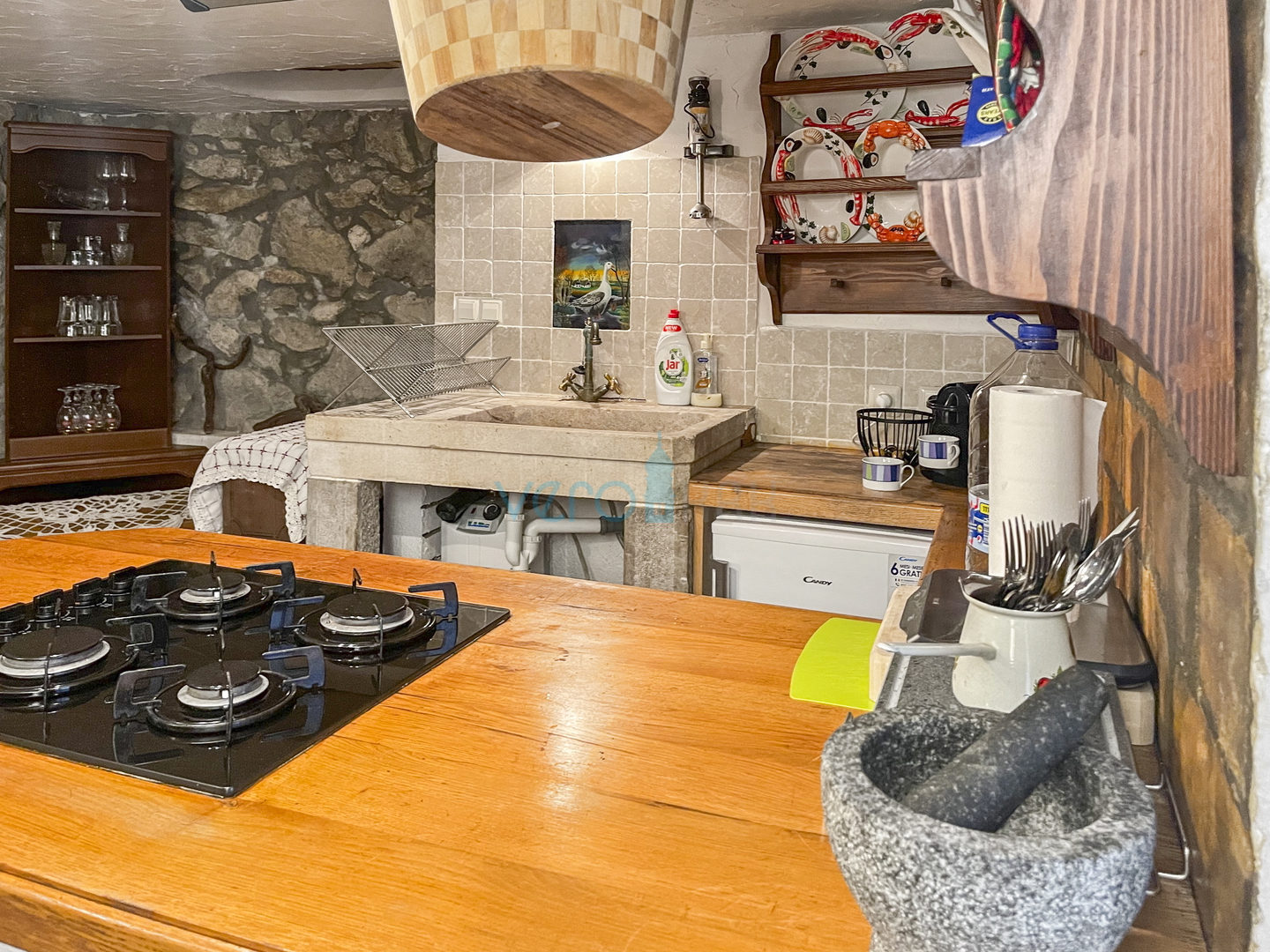 Dobrinj, otok Krk, obnovljena rustikalna kuća, 80m2, pogled, prodaja