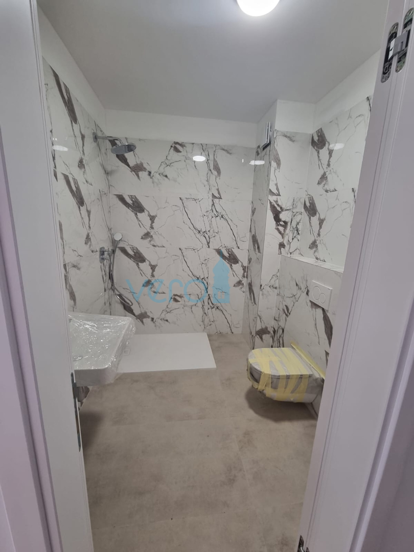 Kostrena, Rijeka area, comfortable three-room apartment, near the sea, ground floor, for sale