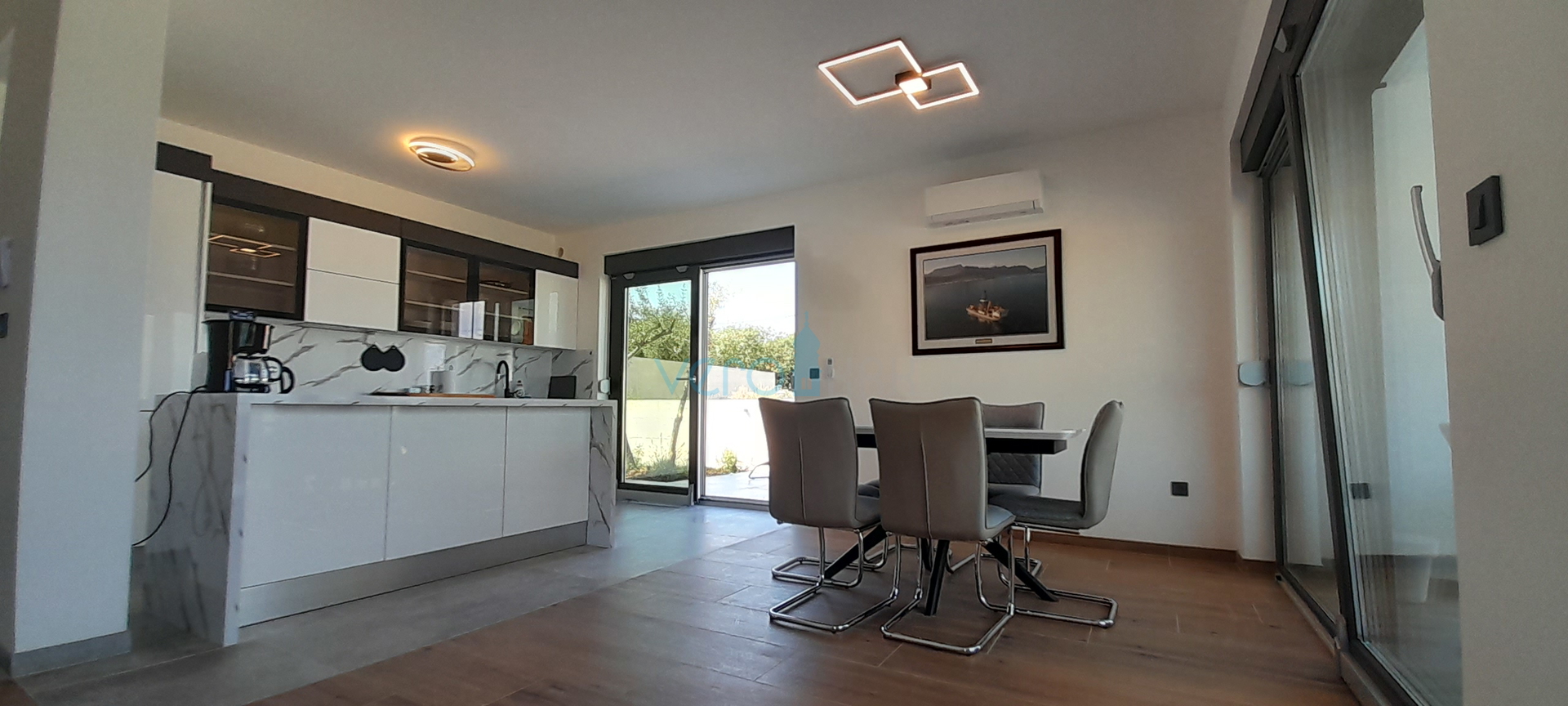 Vrbnik, okolica, dvojna kuća, novogradnja, pogled, bazen, prodaja