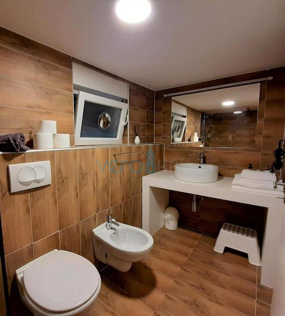 Krk, surroundings, Semi-detached house with swimming pool in an idyllic village, for sale