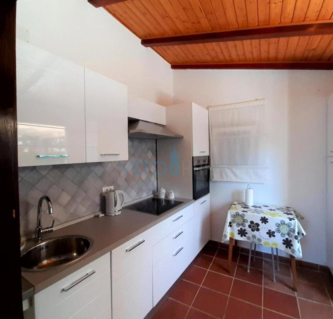 Krk, surroundings, Semi-detached house with swimming pool in an idyllic village, for sale