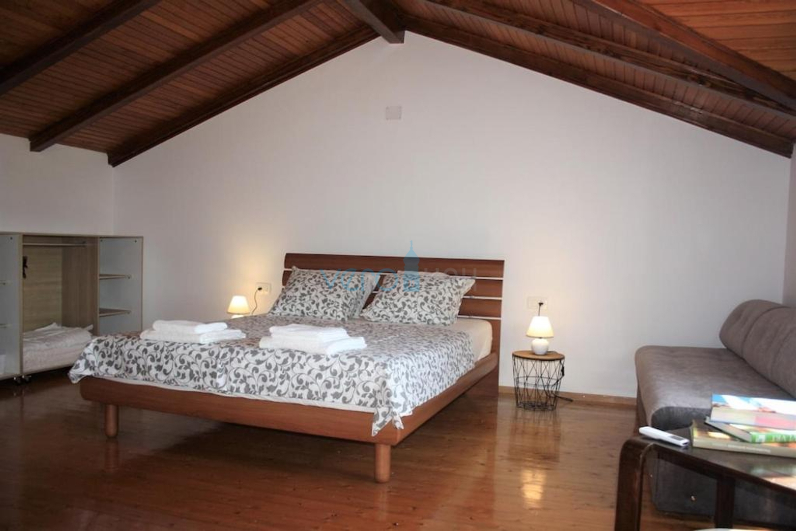 Krk, surroundings, Semi-detached house with swimming pool in an idyllic village, for sale