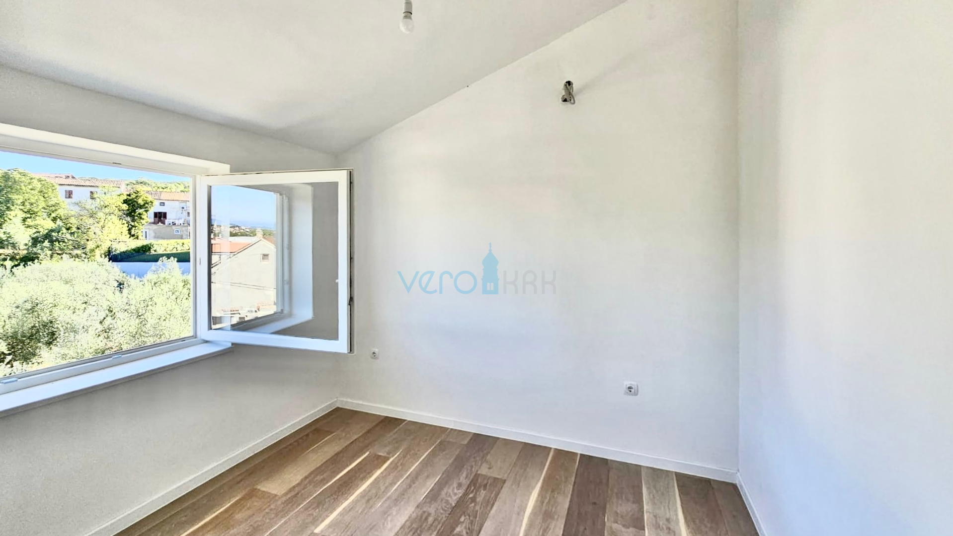 Malinska, okolica, Jednosoban stan 39m2 na drugom katu s pogledom na more, prodaja