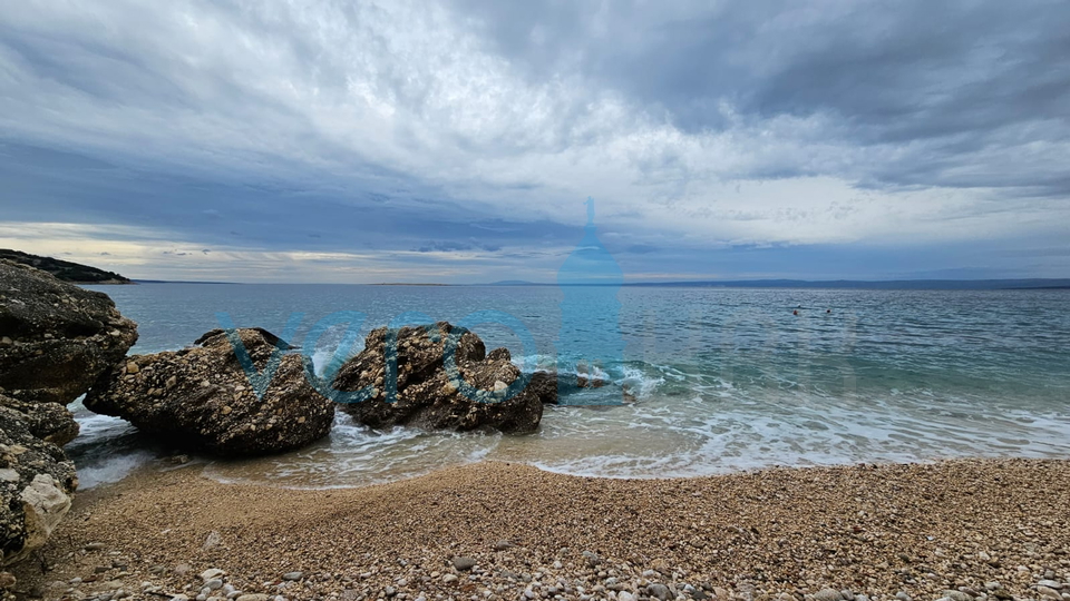 Otok Krk, Stara Baška, kamena kuća, samostojeća, 60m do mora, parking, pogled, prodaja