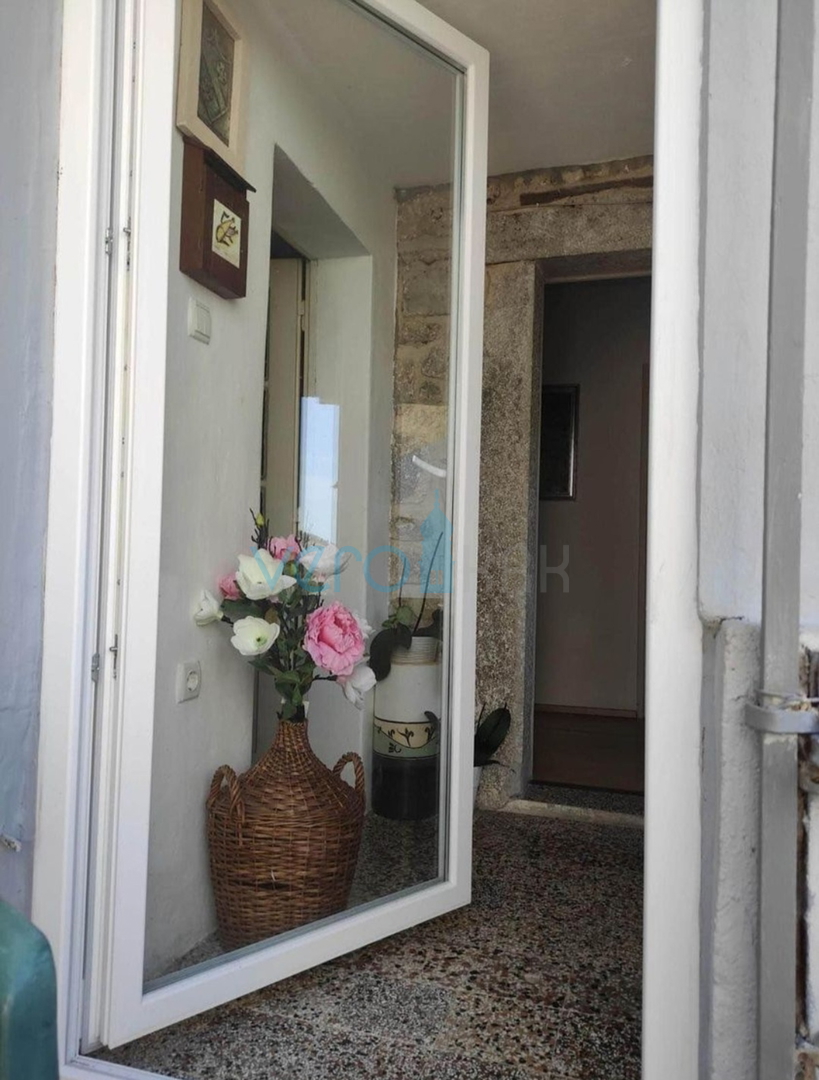 Novi Vinodolski, Bribir, stone house with a beautiful sea view, for sale