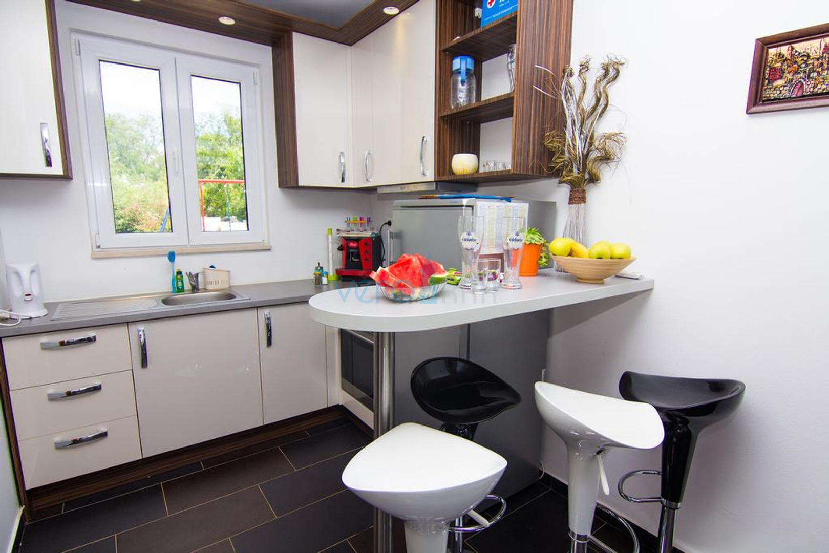 Island of Krk, surroundings, house with two apartments, swimming pool and sea view, for sale