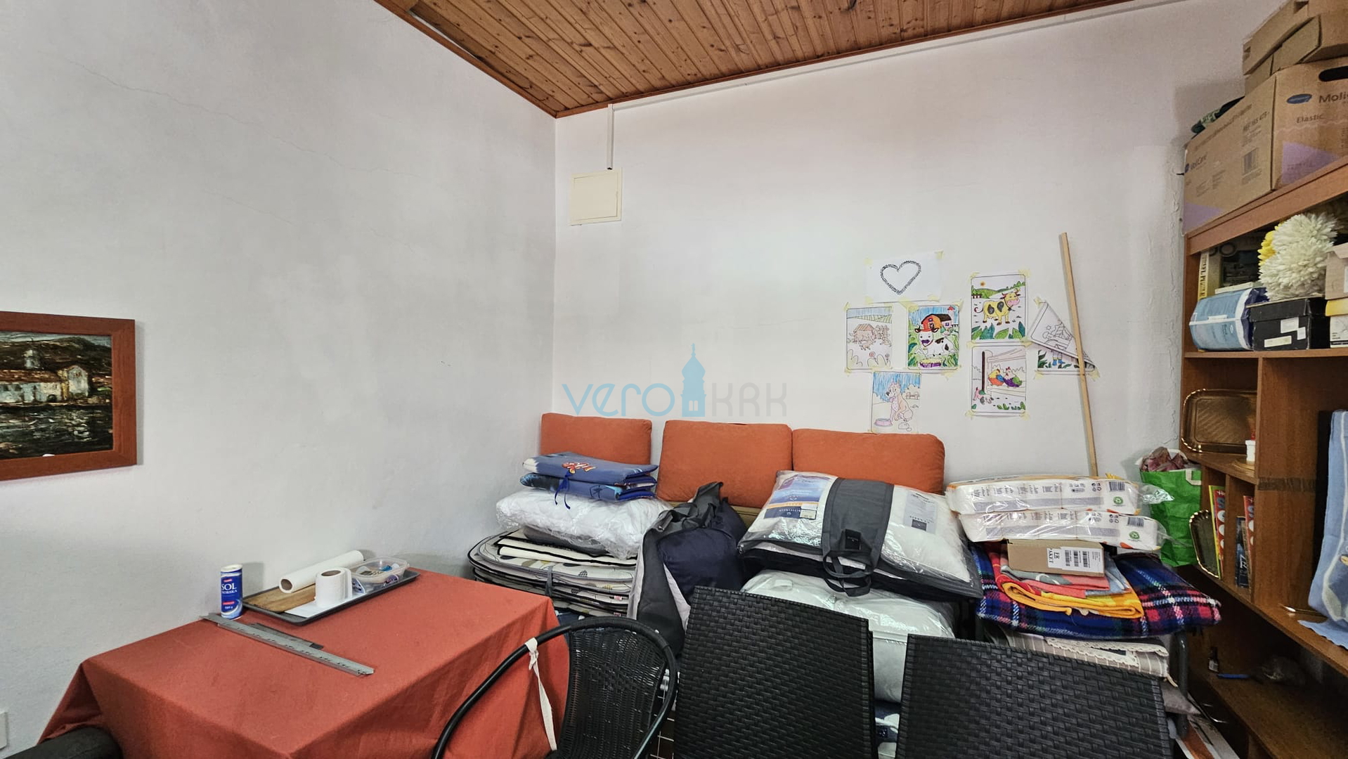 Crikvenica, a floor-through apartment with terraces and garage, 300m to the beach and the center, for sale